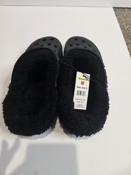 Bobbie Brooks Shoes - Bobbie Brooks Black Fleece-Lined Clog Mules